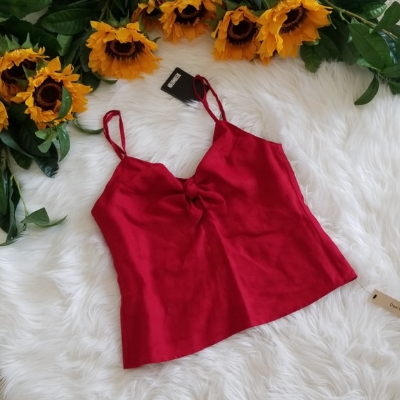 Reformation Strawberry Top - Picture 2 of 4